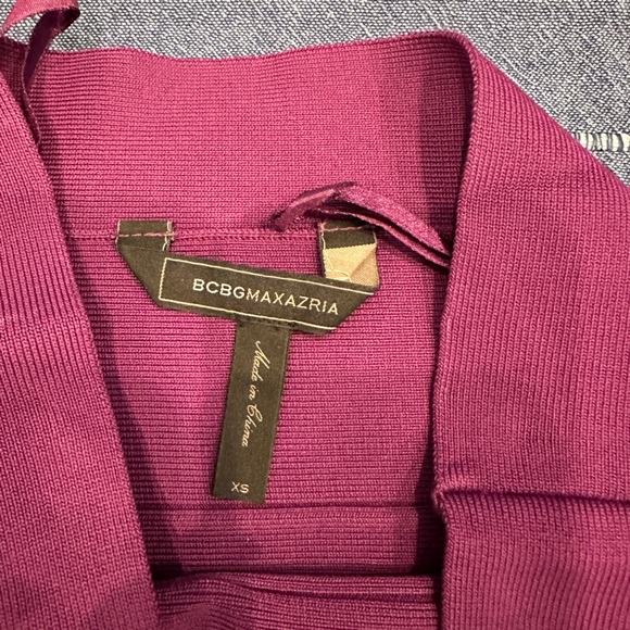 BCBGMaxAzria Pink Ribbed Pencil Skirt - Picture 2 of 2